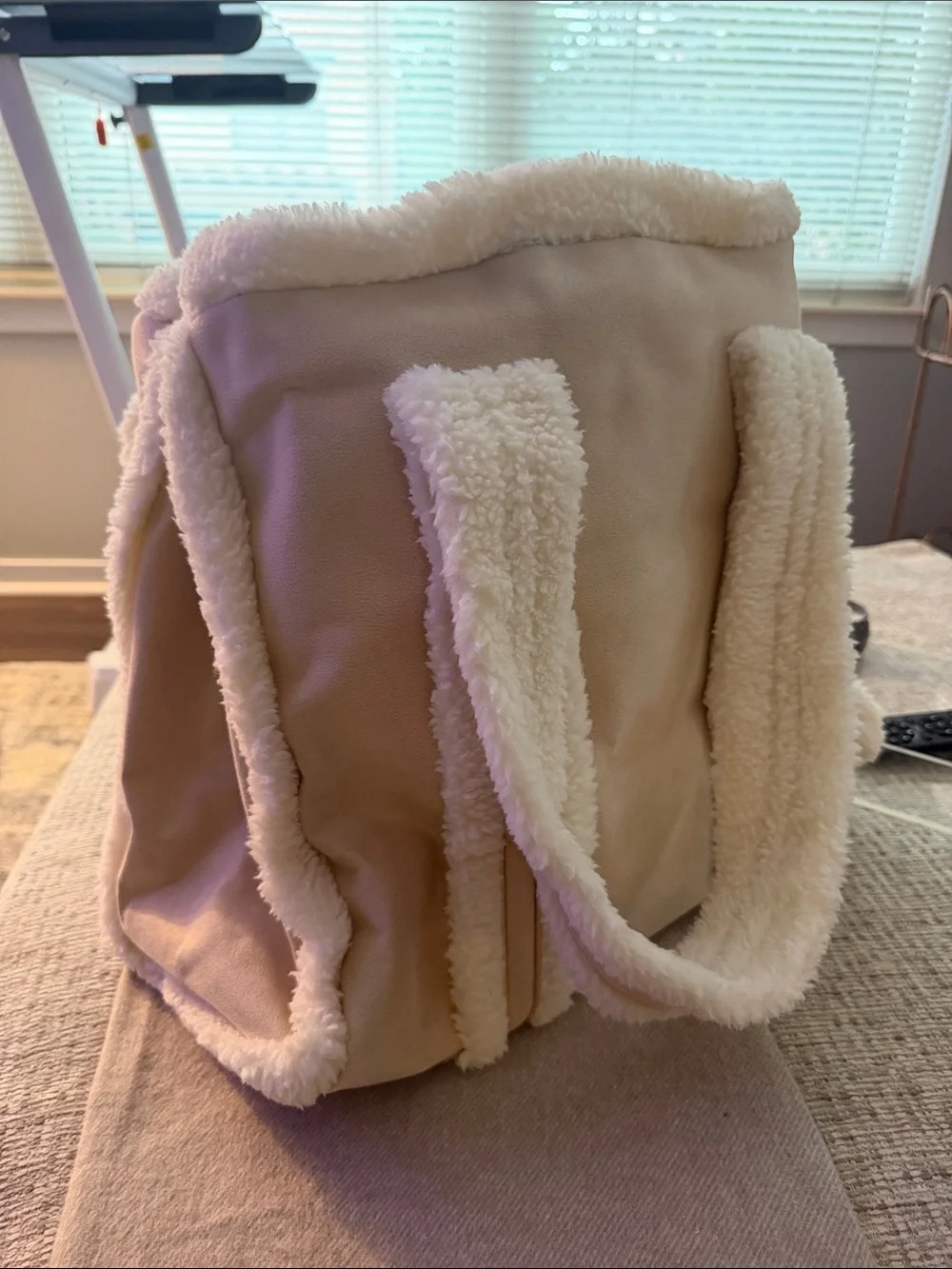ALO Yoga Cream Sherpa-Trim Tote Bag